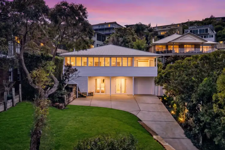 15 Vista Avenue
