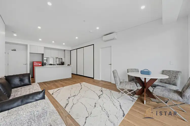 510/4A Hasluck Street