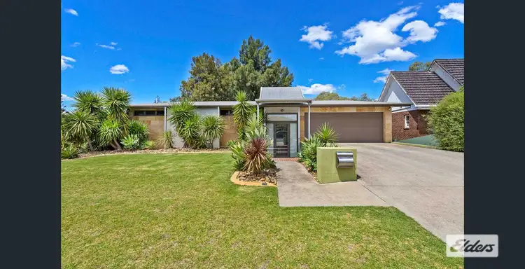 2 Parkland Drive