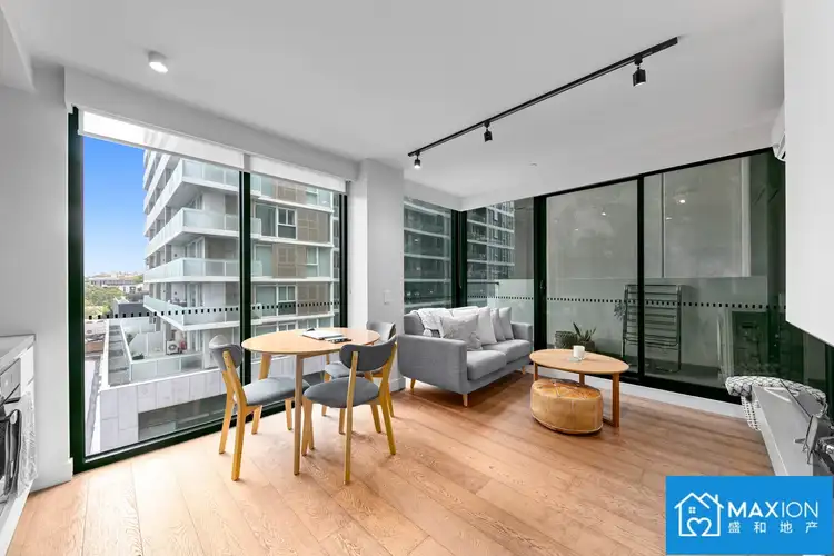 501/2 Claremont Street