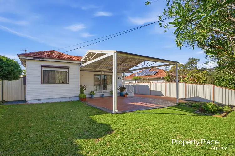 23 The Horsley Drive