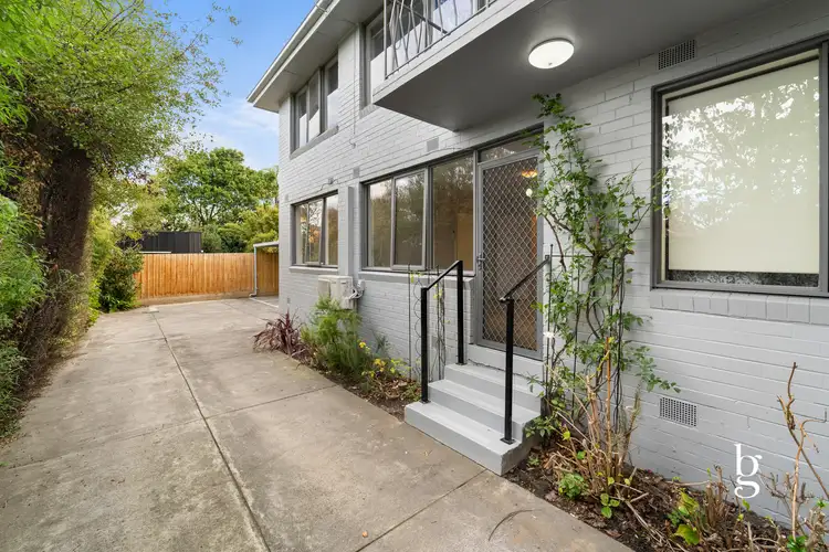 3/7 Ripon Grove