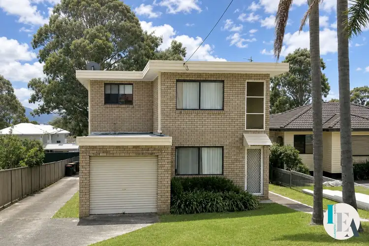 1/89 Lake Entrance Road