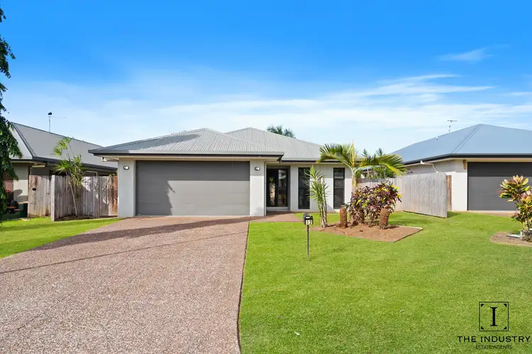 12 Landsborough Drive