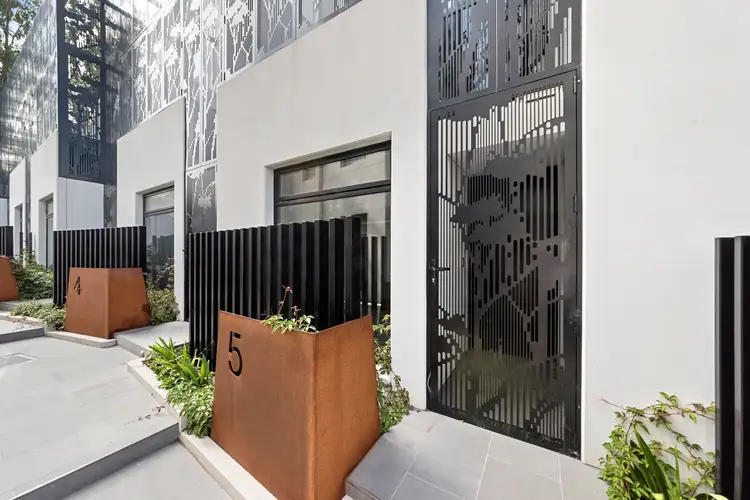 5/53a Jackson Street