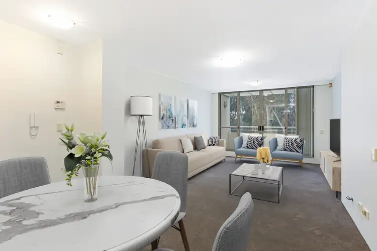 6/13 Blaxland Avenue