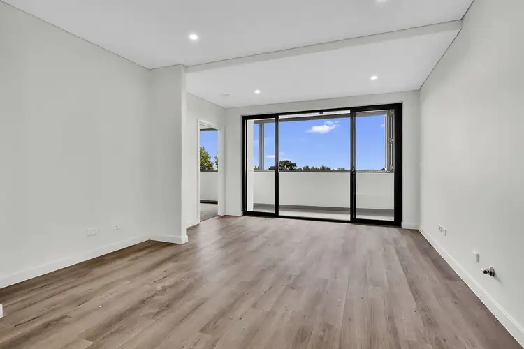 302/222 Pacific Highway