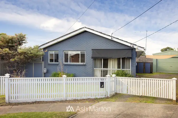 13 Agathea Court