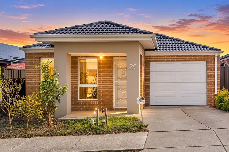 29 Tourmaline Drive