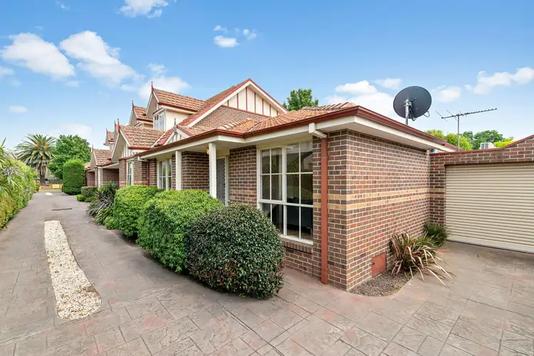 4/6 Camelia Street