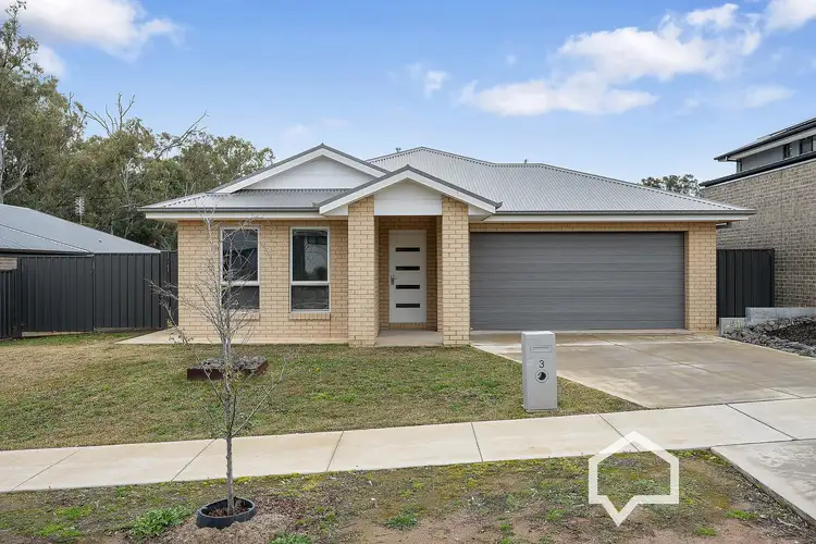 3 Serene Drive