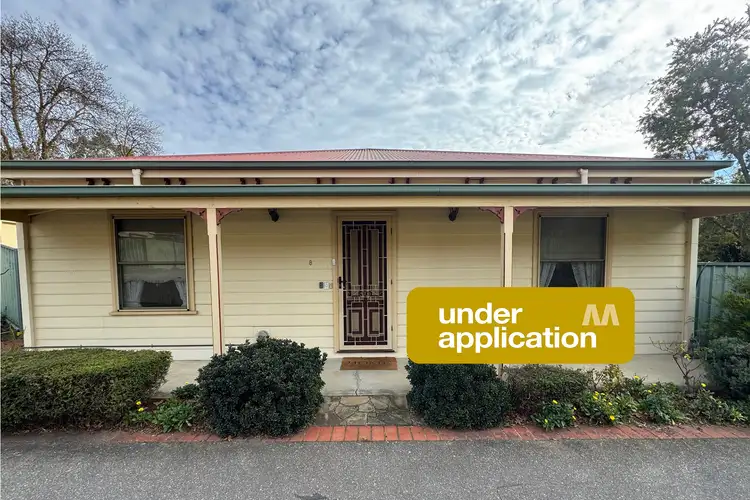 8/12 Saint Street