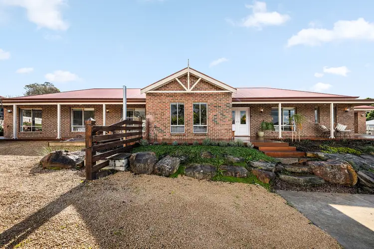 8A Jeffrey Street