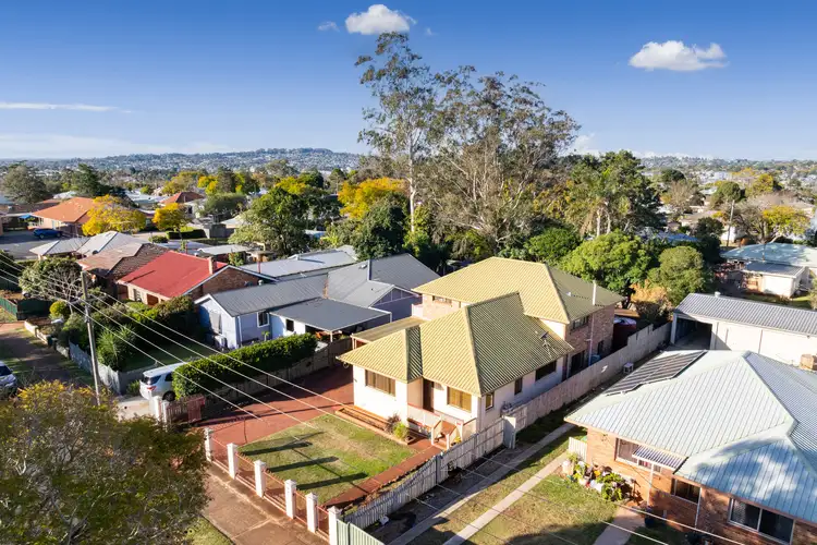 34 Justin Street