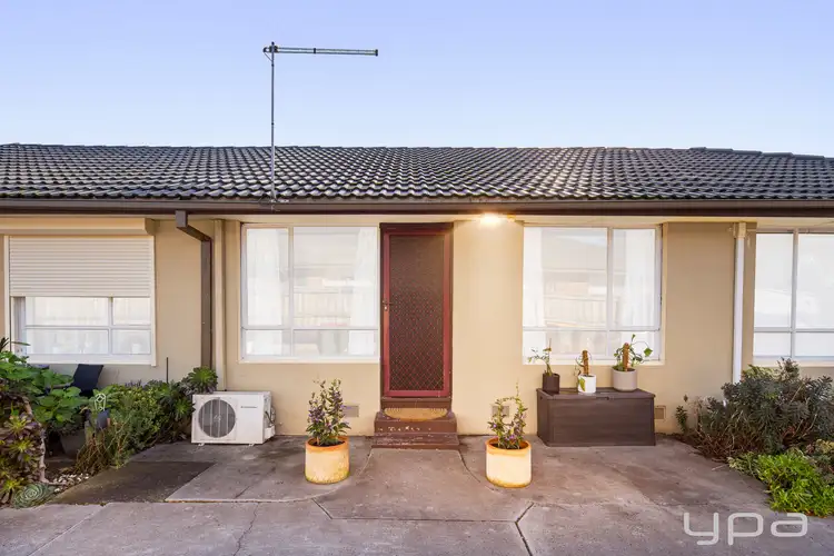 4/79 Kernot Street
