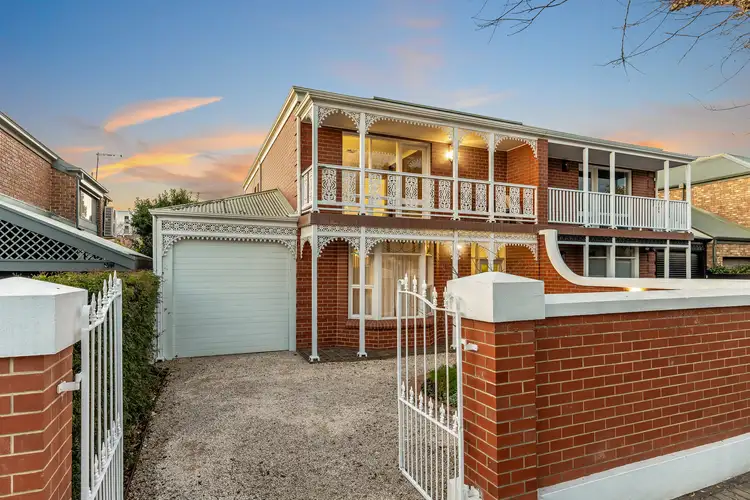 35 Sheldon Street