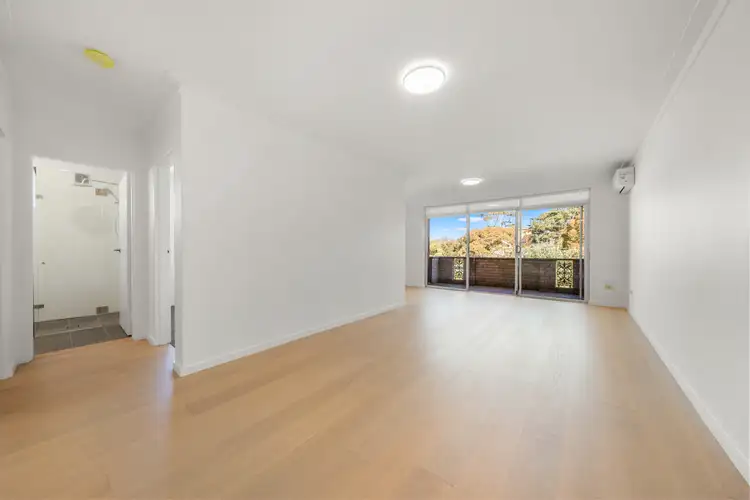 11/37-39 Carr Street