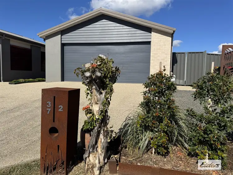 2/37 Hurse Street