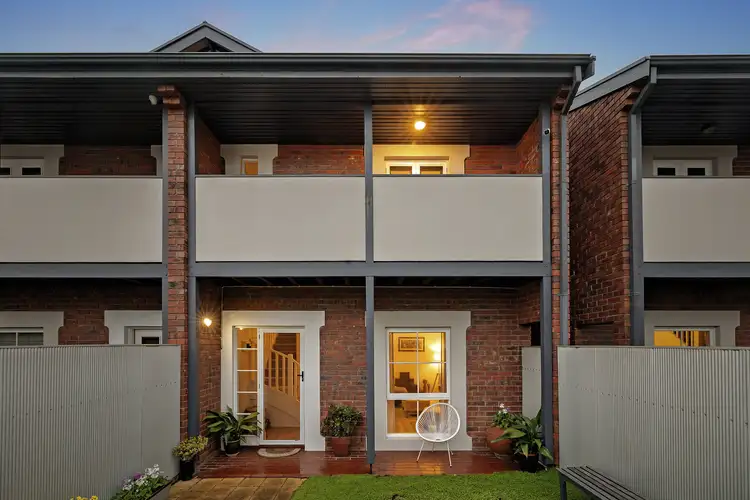 3A Macfarlane Street