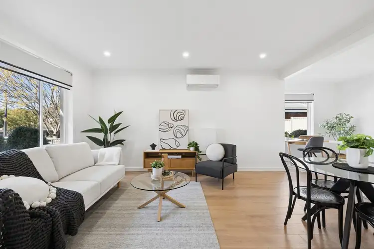 1/11 Sunhill Crescent