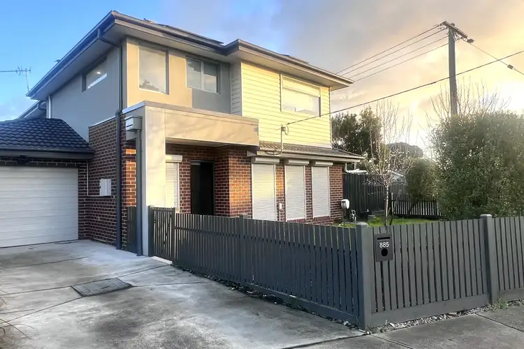 885 Ballarat Road