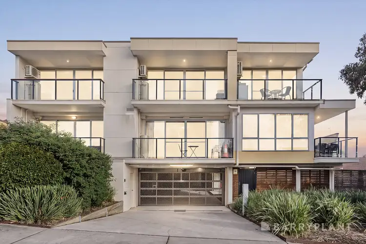 107/6 Oak Avenue