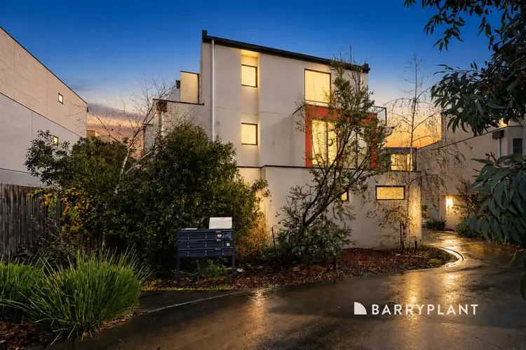 6/1114 Stud Road
