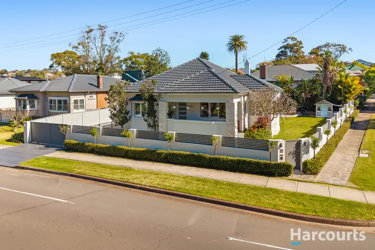 29 Howe Street