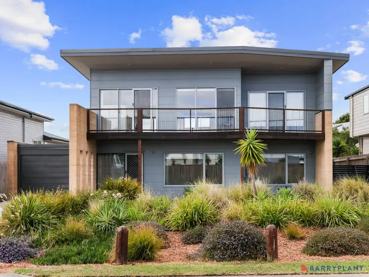34 Moorings Place
