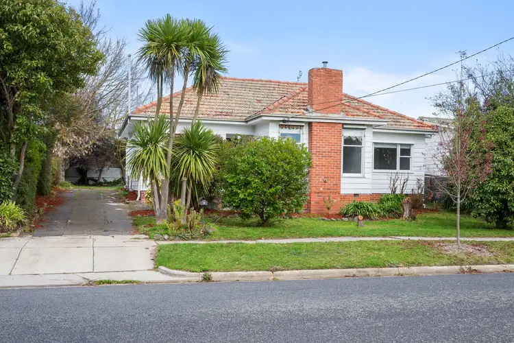 9 Williams Street