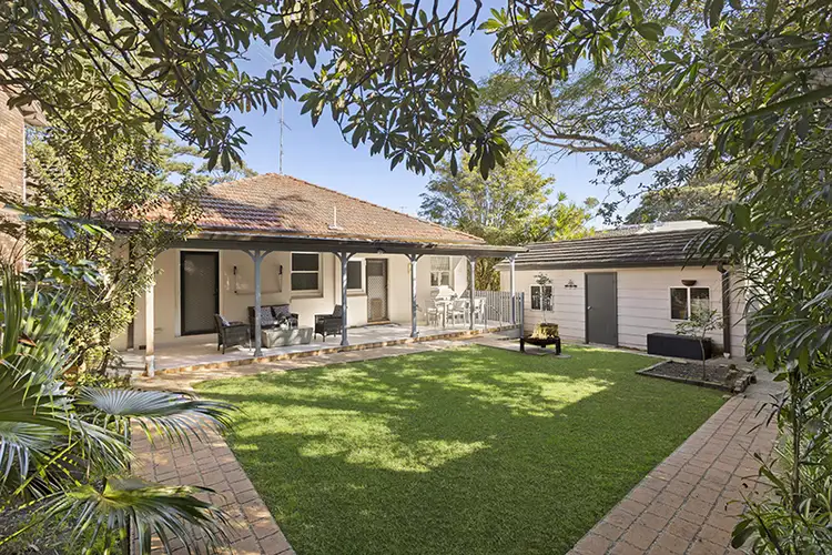 6 Endeavour Avenue