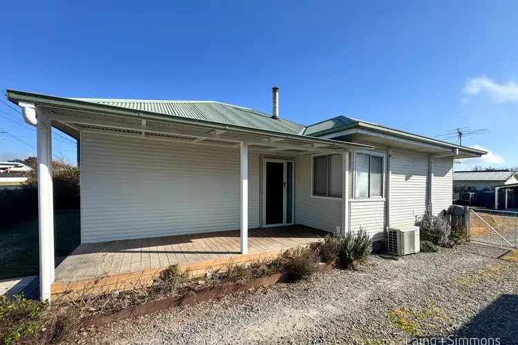 249 Dumaresq Street