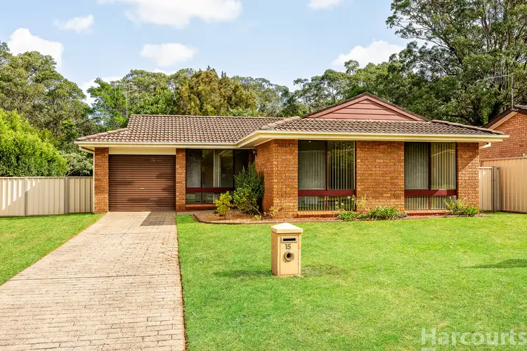 15 Slade Crescent