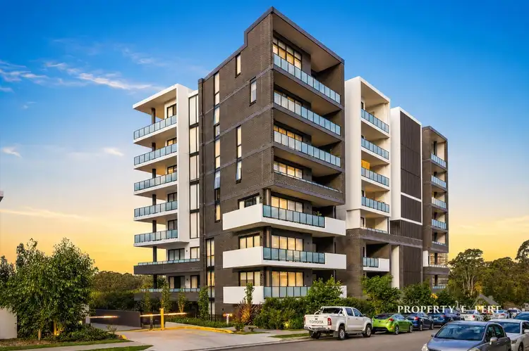 402/3 Herman Crescent