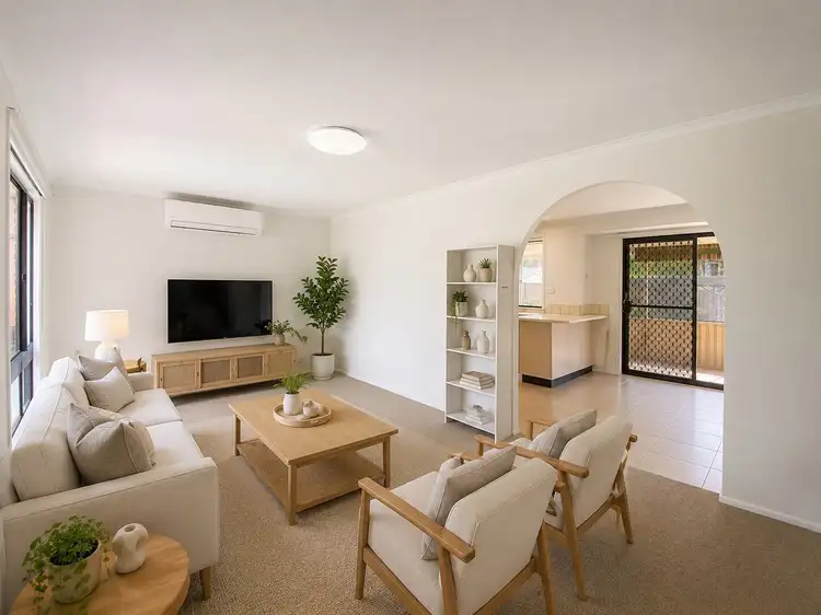 63 Wollybutt Road