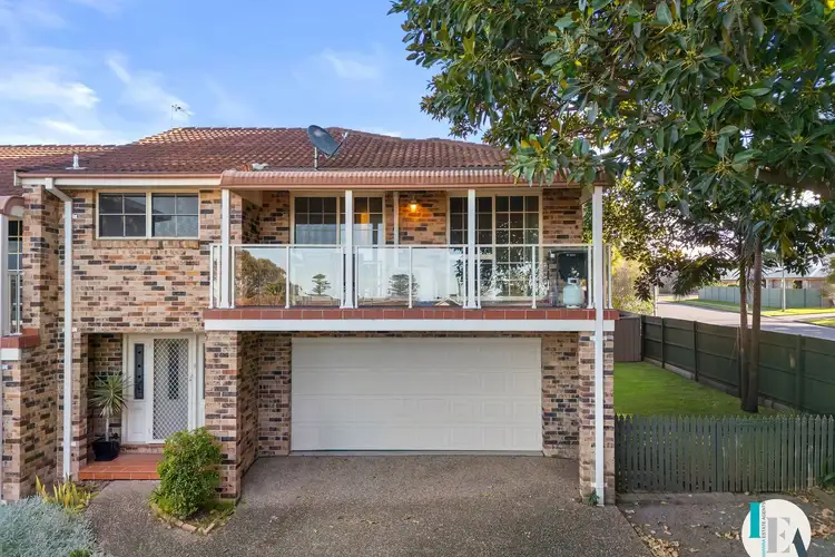 3/6 Adelaide Place
