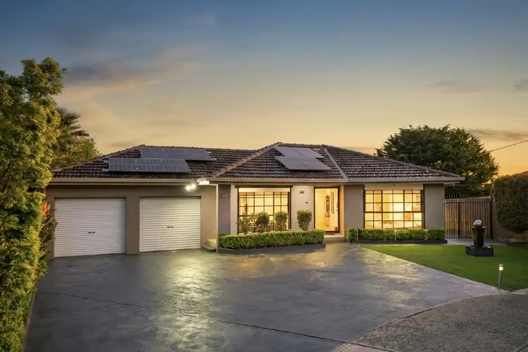 17 Bolton Court, Greenvale VIC 3059