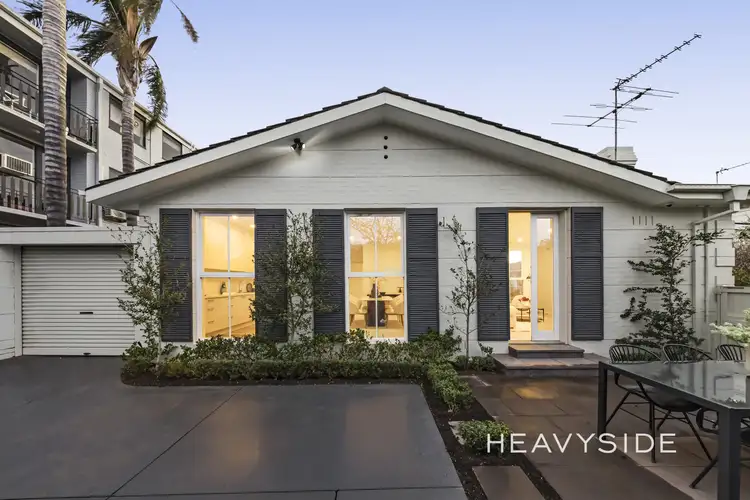 1/55 Kooyong Road