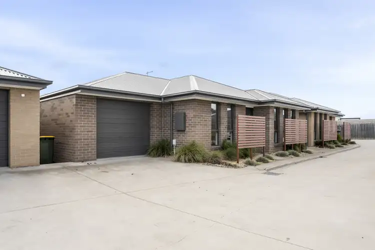 4/4 Haskell Road