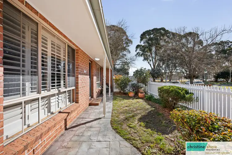 4/18 Angas Street