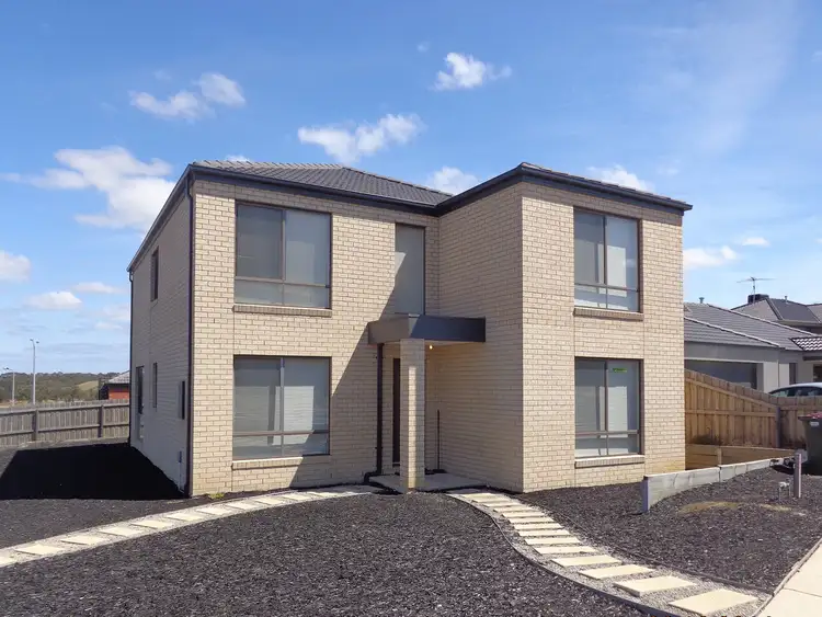 Room 5/52-54 Oakwood Crescent