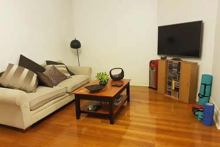 R4/164 Ryrie Street