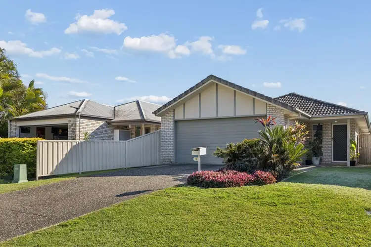 16 Waterlilly Court