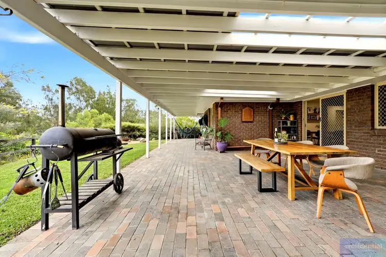 5 Overland Drive