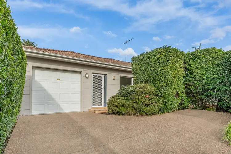 12A Trevellyan Street