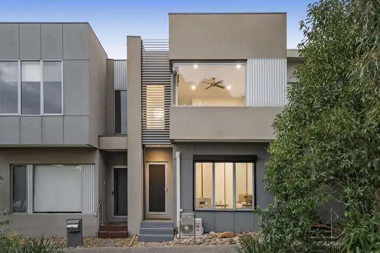38 Bursaria Drive