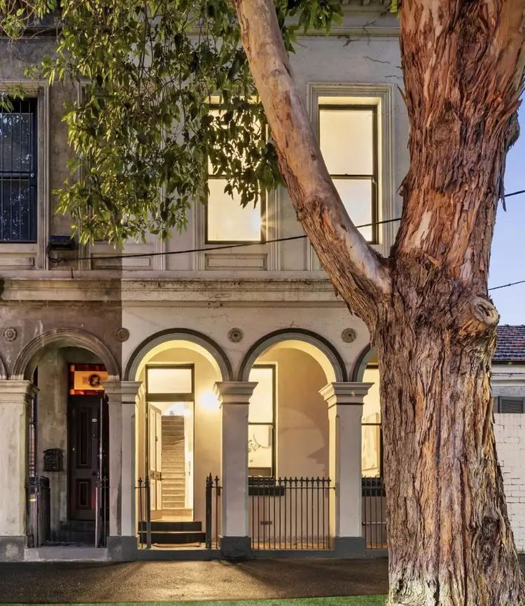 344 Moray Street