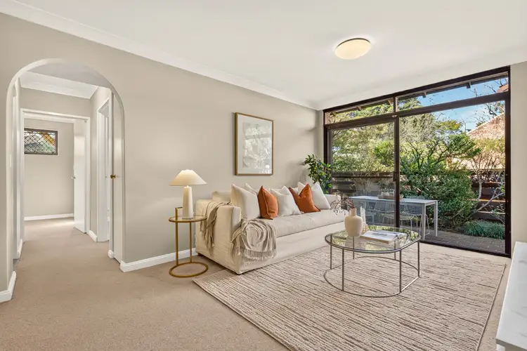 9/2-4 Smith Street