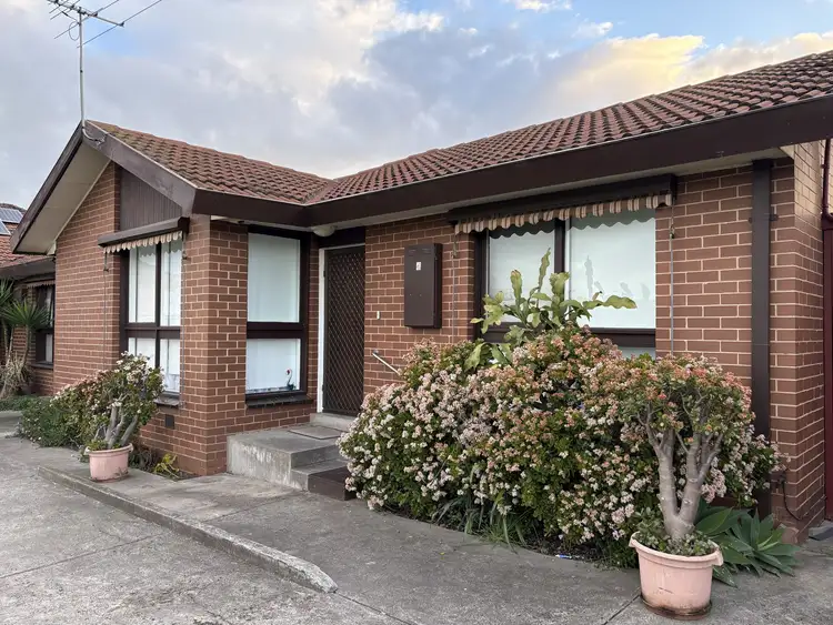 4/527 Barkly Street
