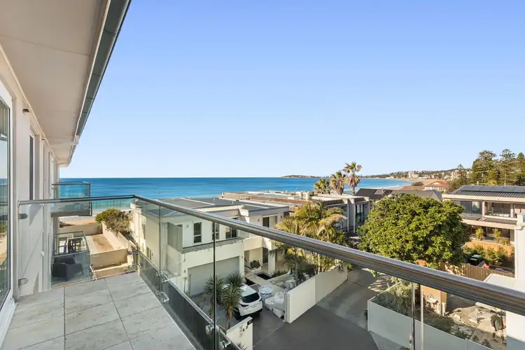 11/109 Ocean Street